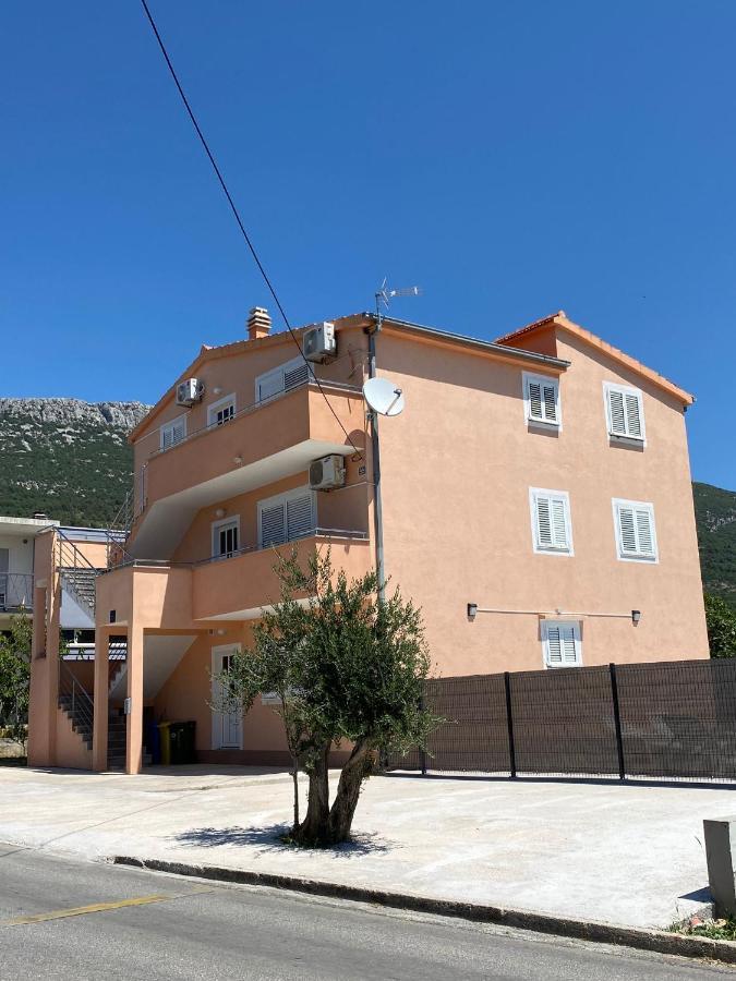 Apartments Ukic Kastela Dış mekan fotoğraf