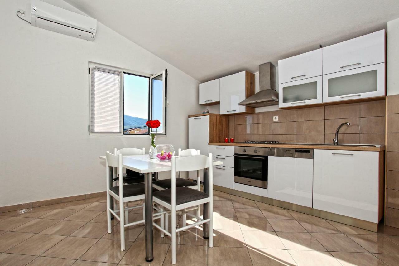 Apartments Ukic Kastela Dış mekan fotoğraf