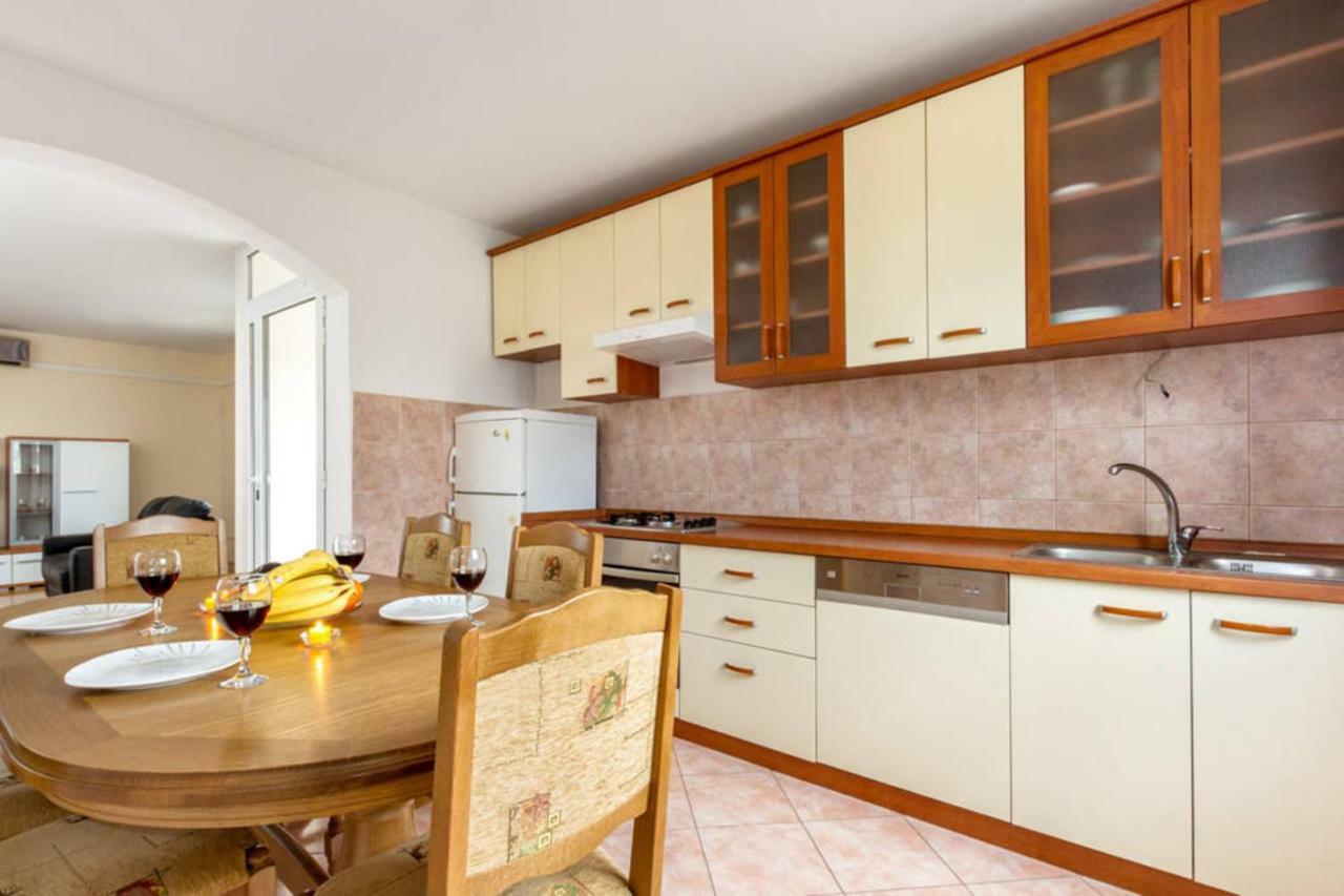 Apartments Ukic Kastela Dış mekan fotoğraf